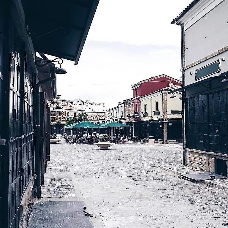 Old Bazaar Rooms Korce Albania